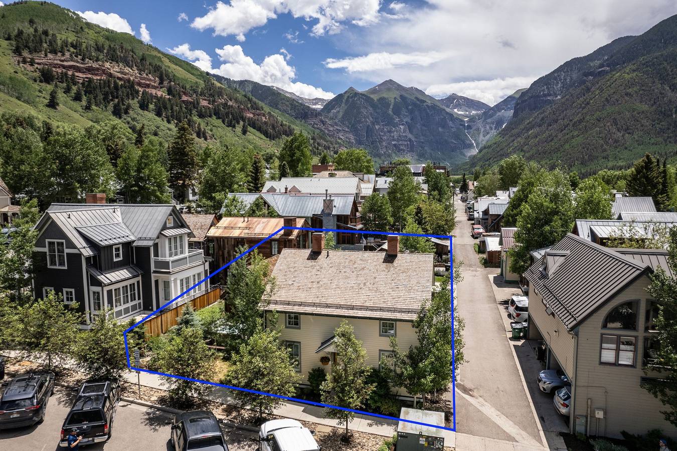 Vacation Rental for 12 Guests in Telluride, Telluride Ski Resort