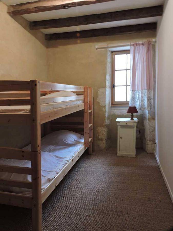 Location de vacances pour 12 personnes, avec Terrasse et Piscine à Pillac - 3