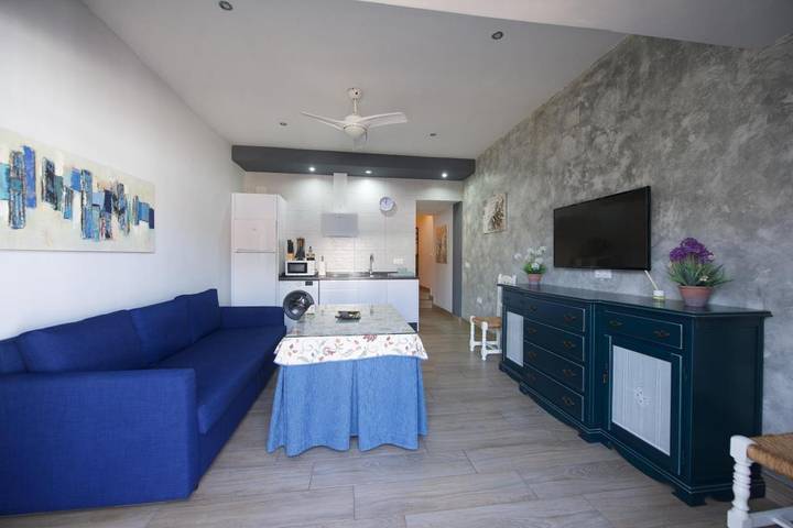 Apartamento para 4 personas, con terraza en Cazalla de la Sierra