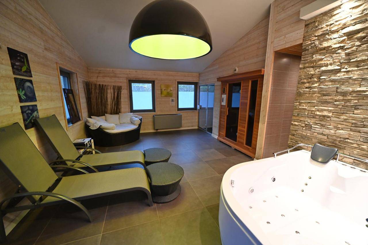 Holiday Home in Marche-en-Famenne, Province de Luxembourg
