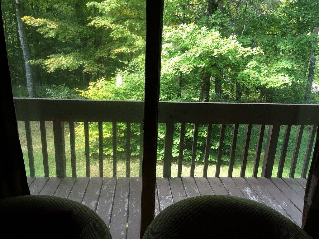 Ganze Wohnung, Ski Recht vor, neu renoviert worden große Eigentumswohnung, genießen Sie Kaminofen Kamin & Sparen in Killington, Rutland County