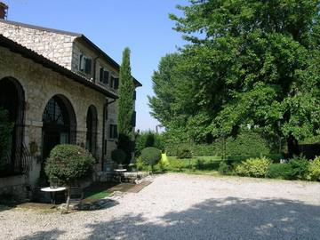 Cottage pour 3 personnes, avec jardin ainsi que vue et piscine, animaux acceptés à Caldiero