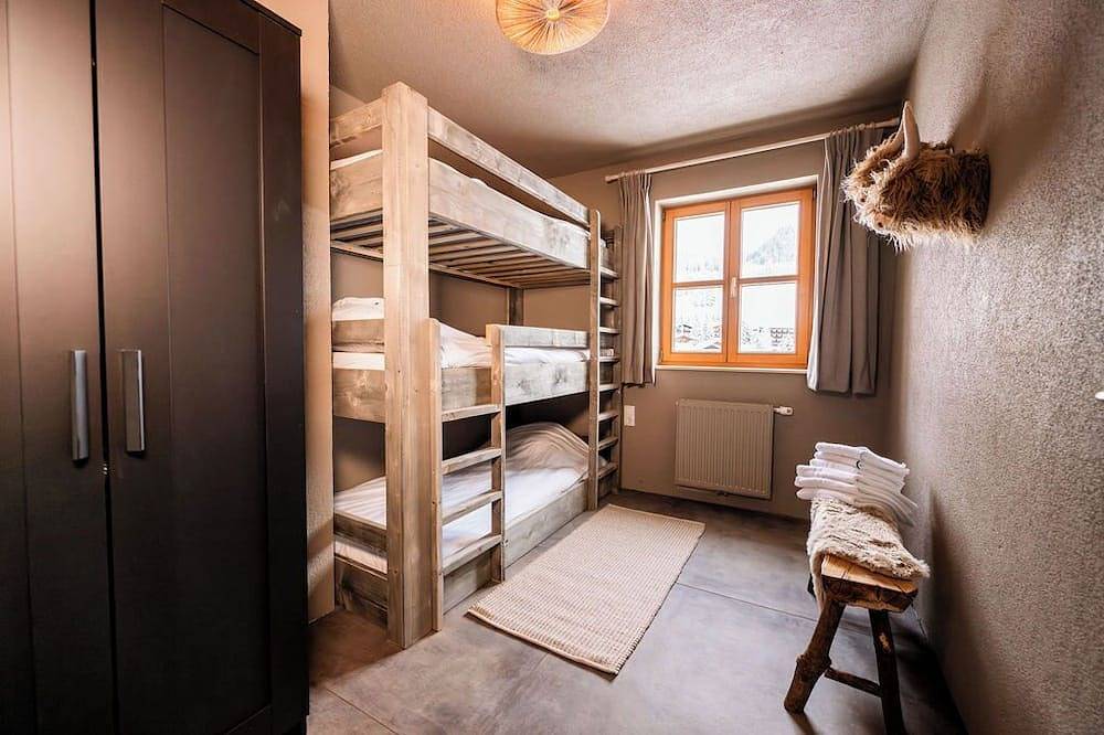 Ganze Wohnung, 3-Zimmer-Appartement Frauenschuh 2-10 Pers (110m2), Terrasse & Blick auf Piste in Berwang, Außerfern