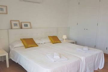 Finca for 8 People in Las Tres Velas, Calvià, Photo 3