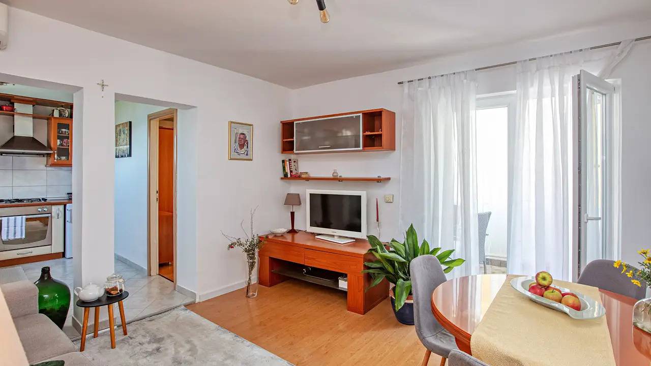 Ganze Ferienwohnung, Ferienwohnung für 4 Personen (55 m²) in Tisno in Tisno, Murter