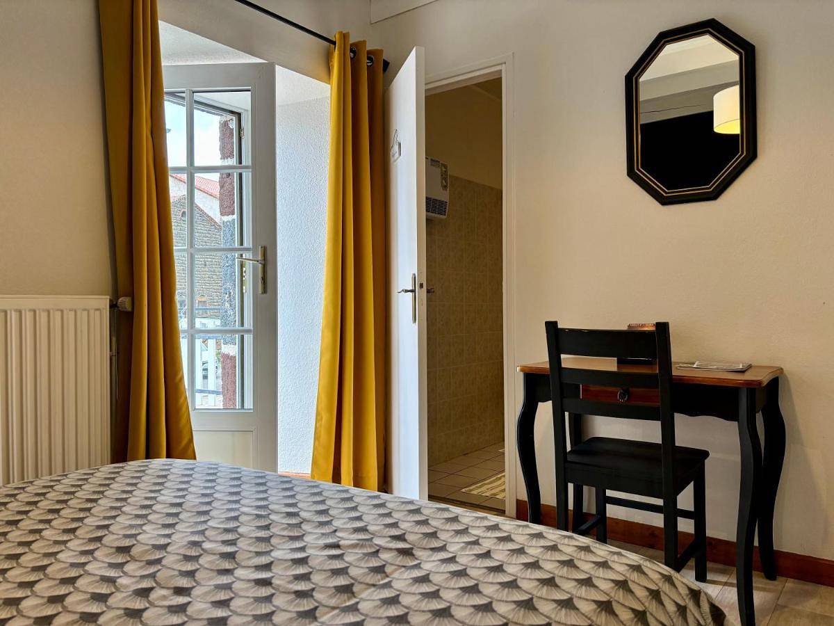 Double Room in Séneujols, Haute-Loire
