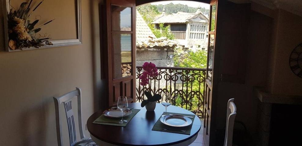 Location de vacances pour 2 personnes, avec vue et balcon dans Combarro - 4