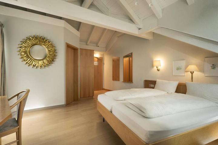 Hotel für 2 Personen, mit Terrasse und Whirlpool sowie Garten und Pool in Meersburg