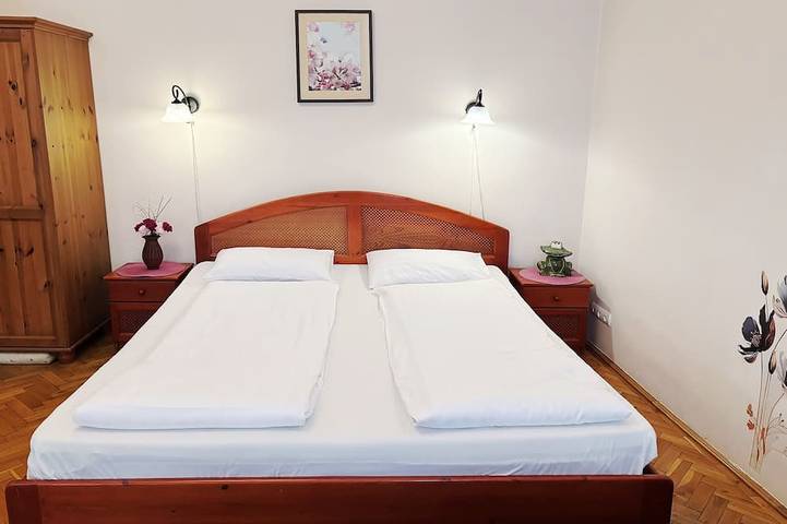 Ganze Wohnung, Tolle Lage Budapest Zentrum: Kaminfeiertage - Elegante Privatwohnung in Budapest, Danube-Ipoly National Park