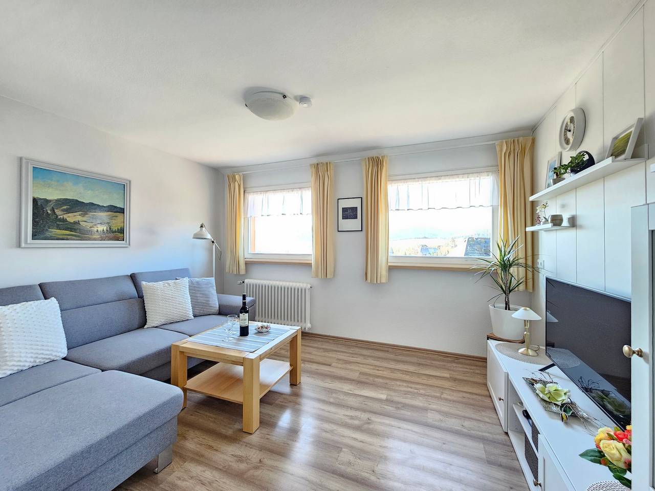 Ganze Wohnung, Ferienwohnung Abendsonne - helle, neu renovierte Wohnung - perfekt für Wanderurlaub in Bernau im Schwarzwald, Südschwarzwald