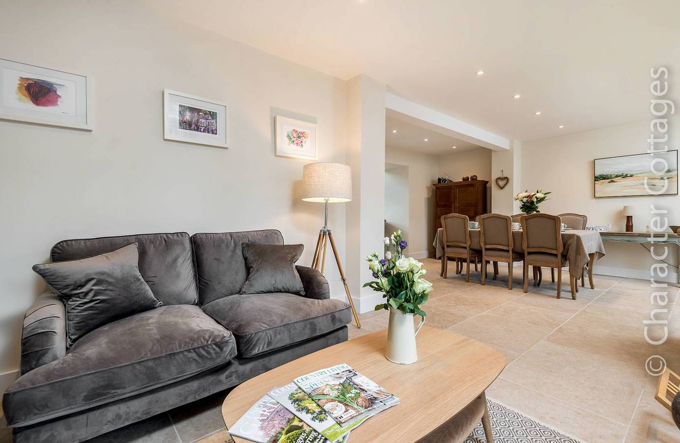 Wall Cottage in Burford, Oxfordshire