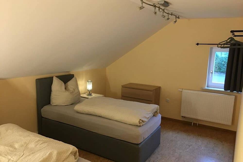 Ganze Wohnung, Ferienwohnung/App. für 4 Gäste mit 70m² in Lautertal in Lautertal (Bayern), Oberes Maintal - Coburger Land