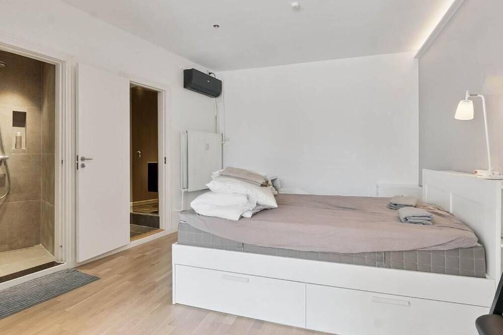 Ganze Wohnung, The J.F. Kennedy Suite in the heart of Aalborg in Aalborg, Limfjord in Nordjütland