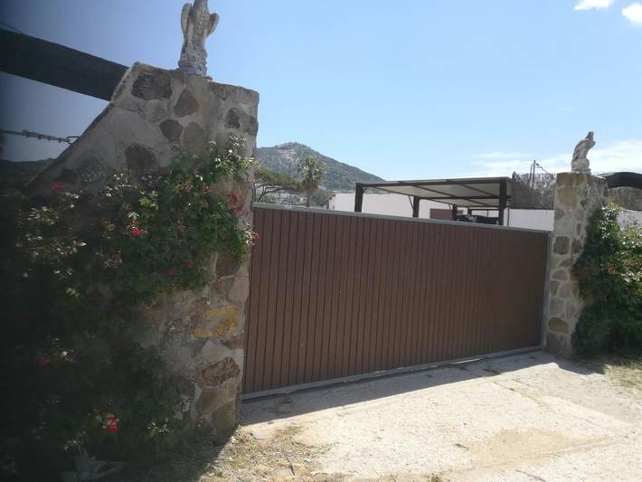 Apartamento de vacaciones para 4 personas, con vistas además de terraza y jardín en Campo de Gibraltar - 4