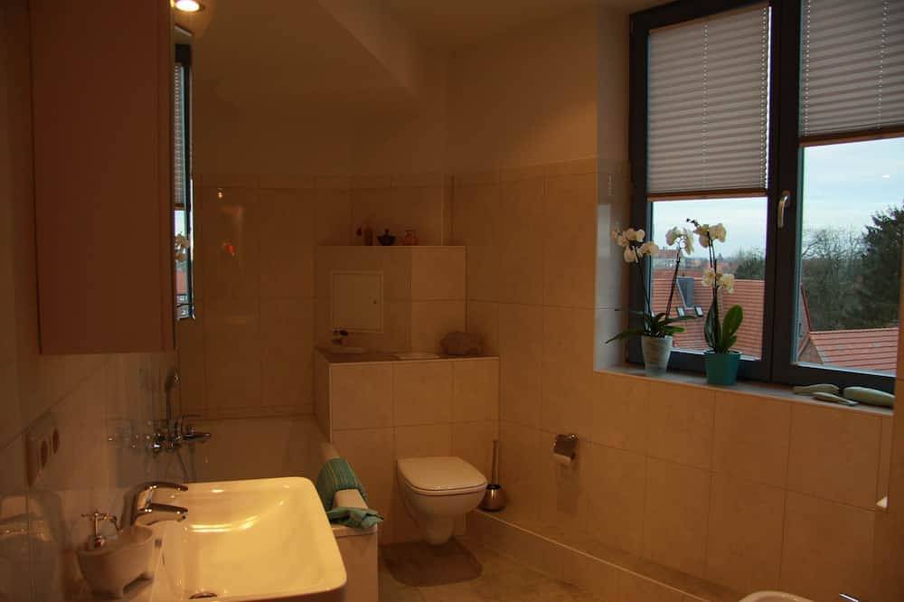 Ganze Wohnung, Exclusive und luxuröse Designerwohnung im Herzen Güstrows bei Rostock in Güstrow, Mecklenburgische Seenplatte
