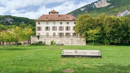 Location de vacances pour 2 personnes, avec jardin, animaux acceptés à Fontaine
