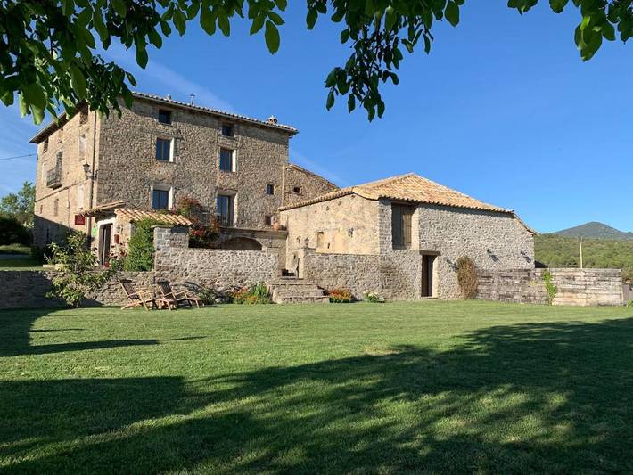 Chambre d’hôte pour 4 personnes, avec Terrasse ainsi que Jardin et Vue à Aínsa