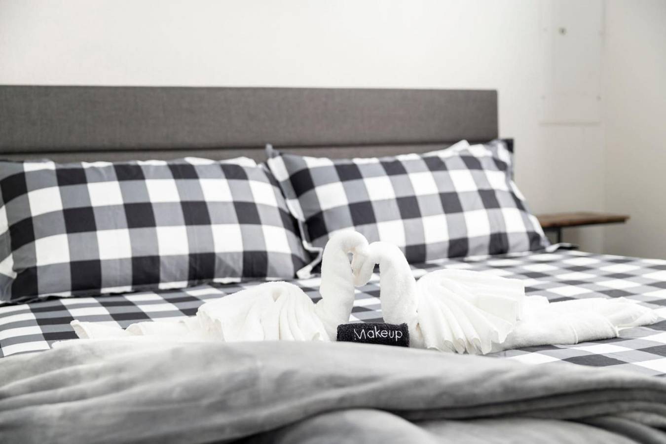 Lux Modern Getaway | At&T Stadium Views | King Bed in Arlington, Tarrant County