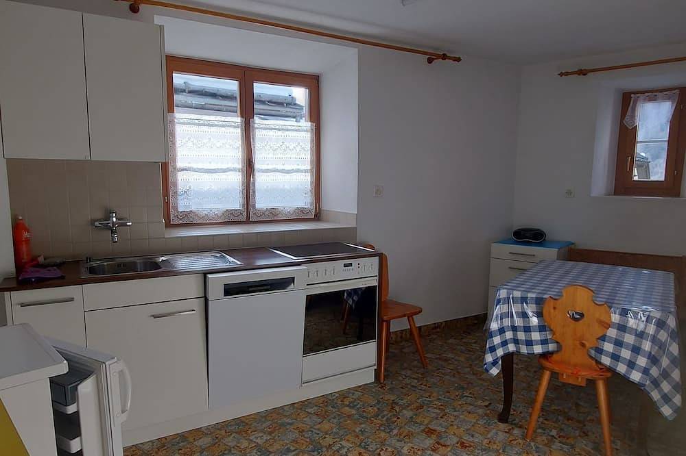Ganze Wohnung, Anita Spiess, (Sta. Maria - Santa Maria Val Müstair) in Sta. Maria im Val Müstair, Val Müstair
