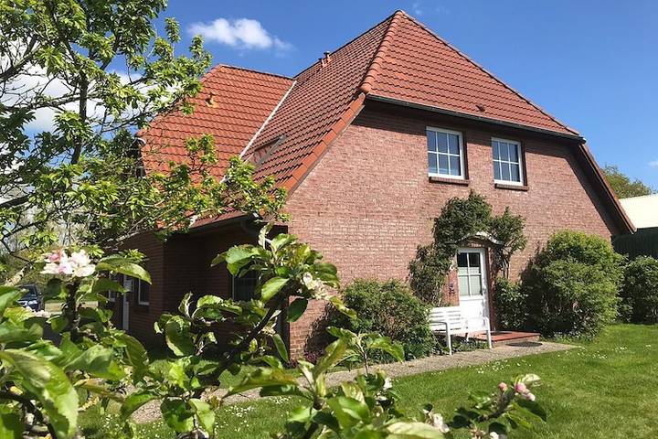 Ferienwohnung für 2 Personen, mit Terrasse und Garten in Garding
