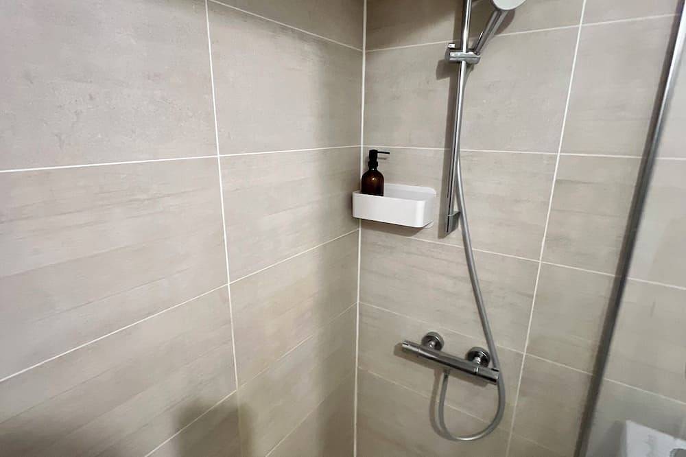 Apartamento entero, The Saint-Cyrien smile! Near Versailles and Saint Quentin en Yvelines. in Saint-Cyr-l'École, Yvelines
