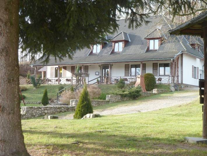 Hotel dla 2 osób, z Taras i Ogród oraz Widok na jezioro w Mysłakowice