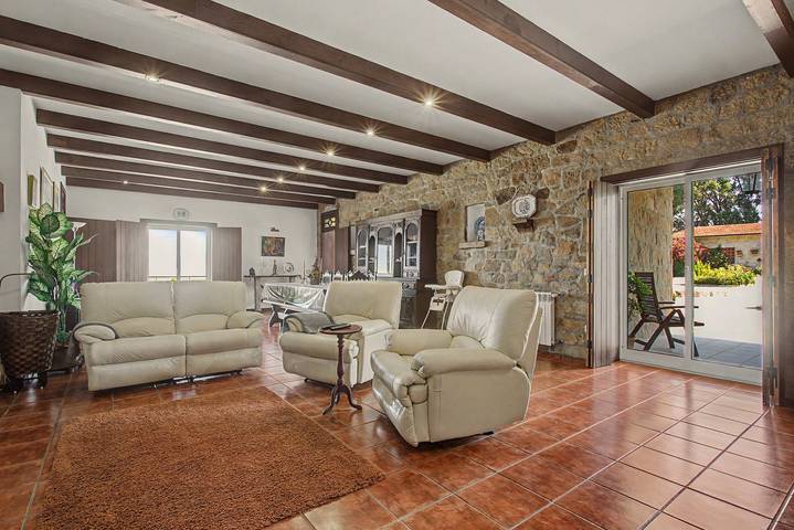 Casa Da Redouça – Holiday Home in Cedrim in Cedrim e Paradela, Aveiro District