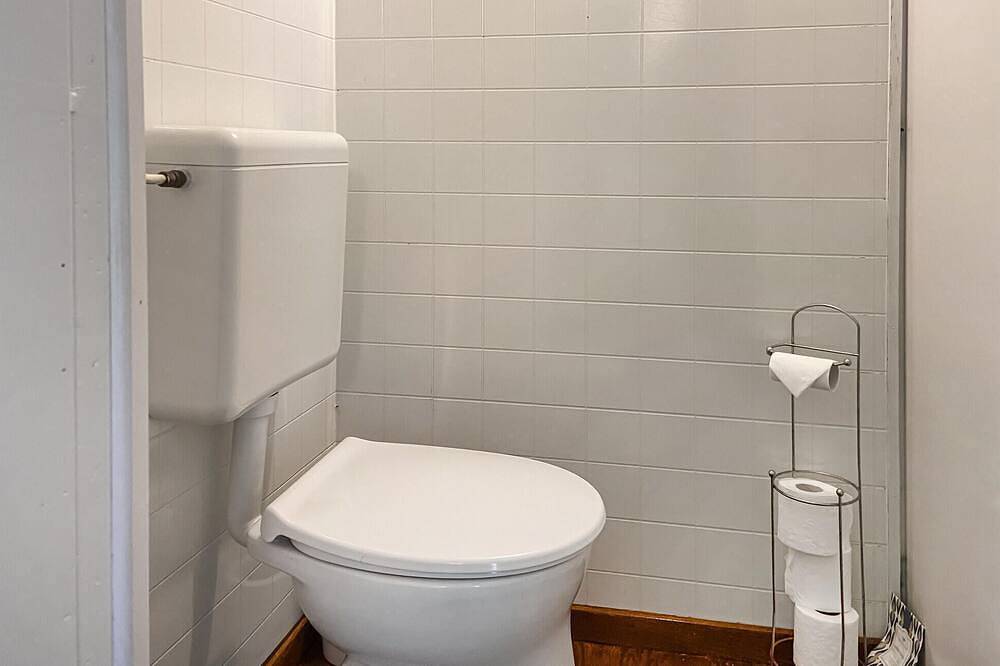 Stunning (sta)caravan in Reeuwijk in Reeuwijk (gemeente), Groene Hart