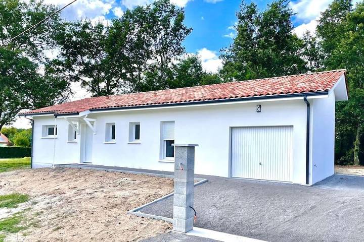 Location de vacances pour 6 personnes, avec terrasse et jardin à Taller - 2