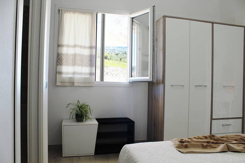 Relax in Nature near Alghero ~ Private Garden & Pet Friendly in Alghero, Province de Sassari