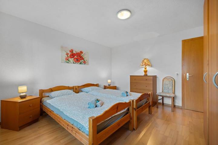 Gîte pour 4 personnes, avec vue et balcon à Saillon - 2