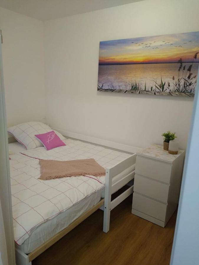 Ganze Wohnung, One-Bedroom Apartment in Burgbernheim, Romantische Straße