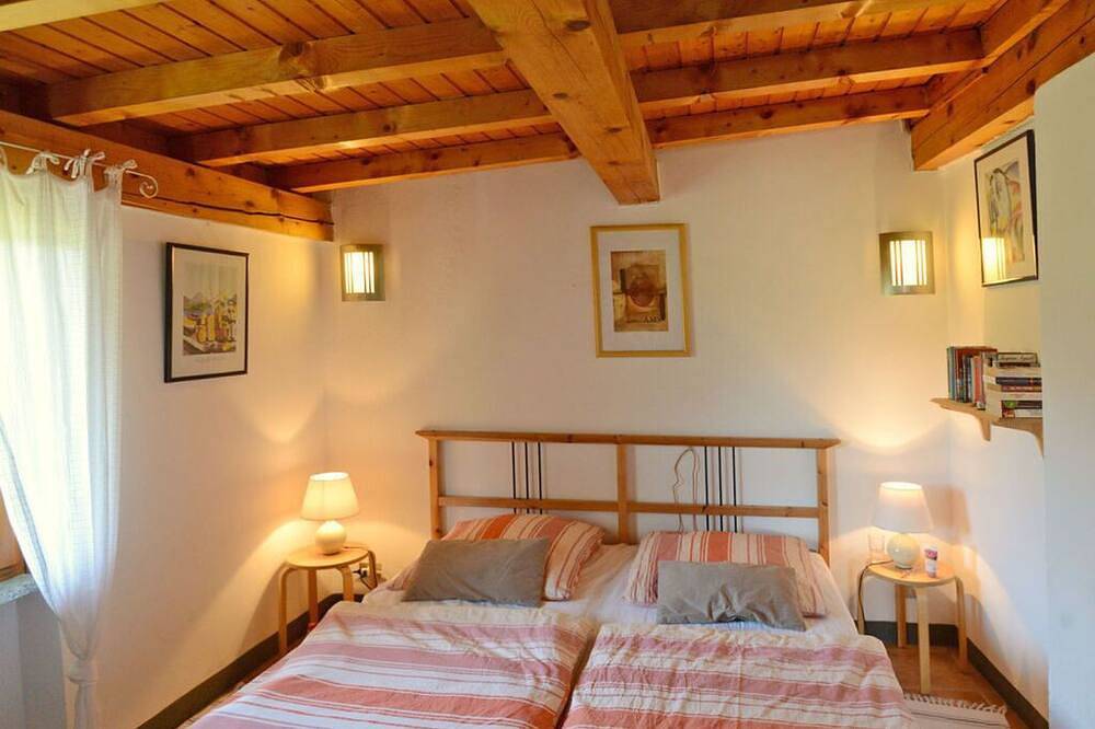 Casa Allegra Komfortable Ferienresidenz in Livo, Comer See