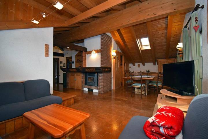 Gîte pour 6 personnes, avec jacuzzi et terrasse à Santo Stefano di Cadore - 4