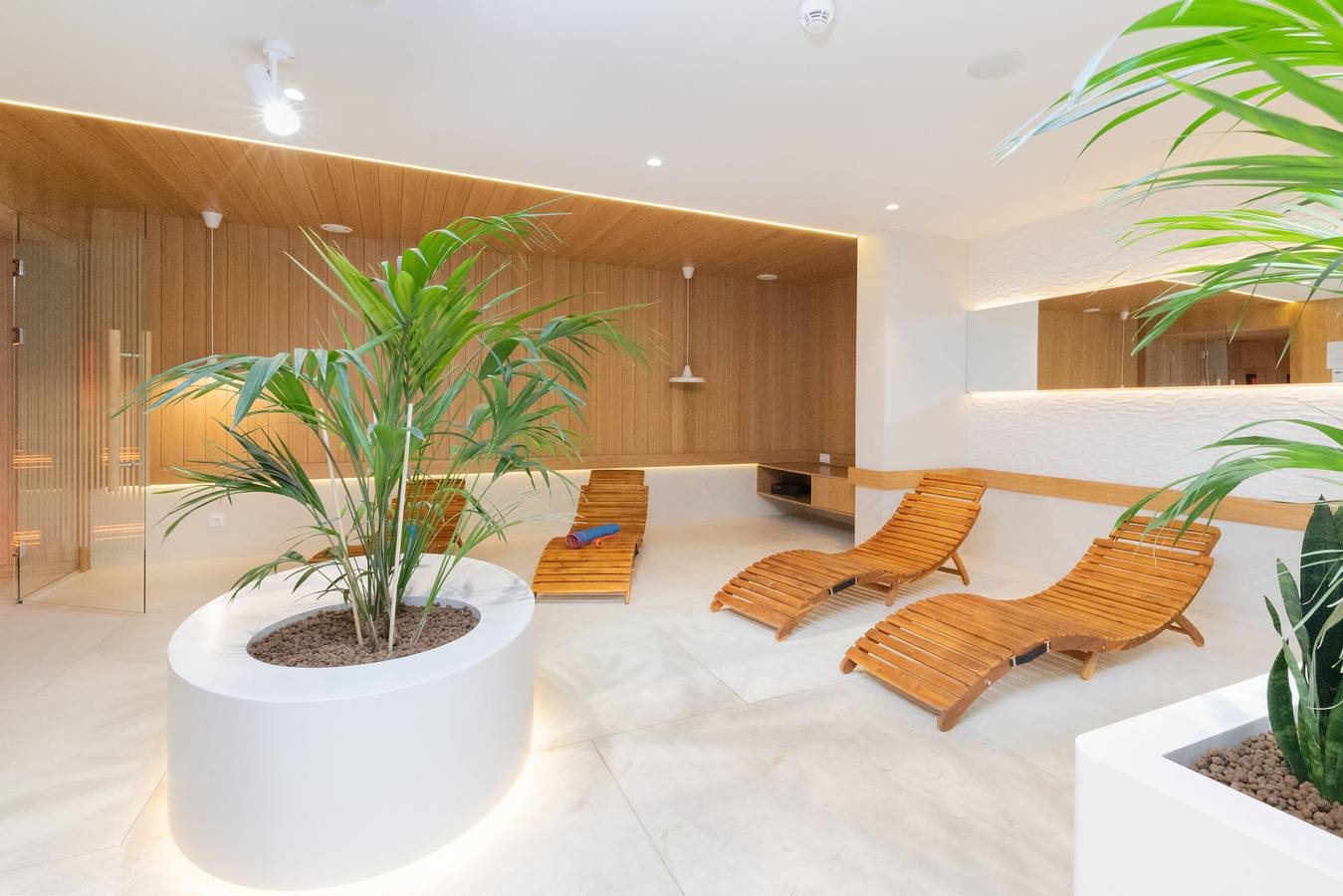 Ganze Wohnung, Comfortable Apartment with Balcony | Sauna and 240 m to the Beach in Puck, Polnische Ostsee
