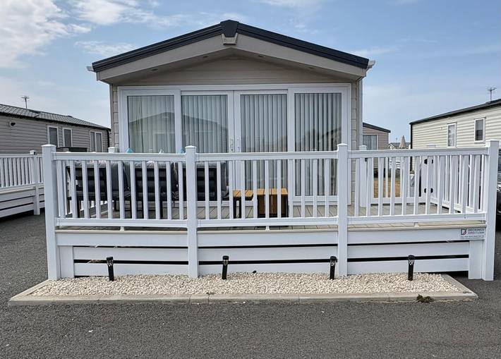 Caravan for 4 people in Rhyl