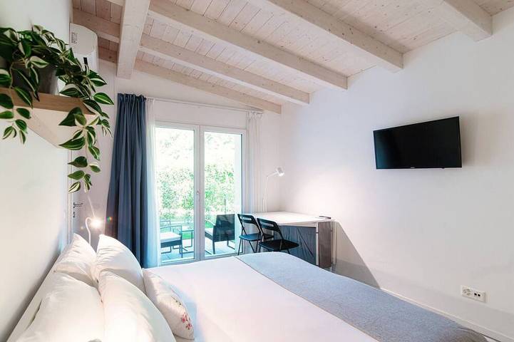 Ganze Wohnung, Gut ausgestattetes Studio mit kleinem Garten (Le Betulle Studio 4) in Origlio, Luganersee