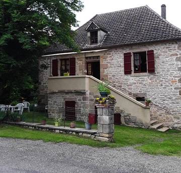 Gîte pour 5 personnes à Queyssac-les-Vignes