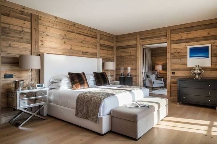 Stunning Oberlech Chalet 1,600 Meters Above With 10 Elegant Suites and Jacuzzi in Lech am Arlberg, Arlberg