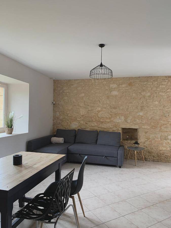 Location de vacances pour 4 personnes, avec terrasse ainsi que jardin et vue, animaux acceptés à Payrignac - 3