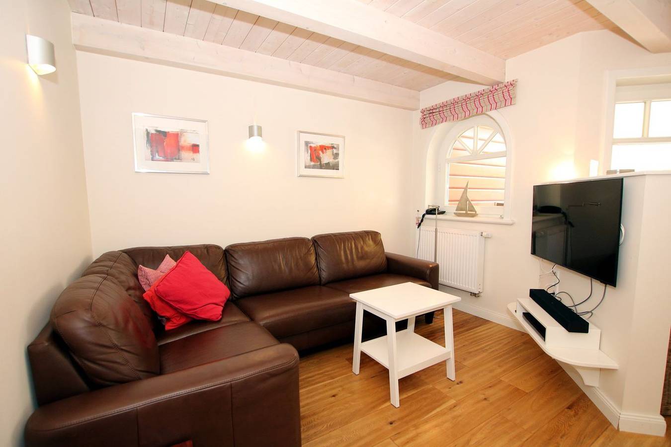 5 Sterne Ferienhaus mit ca. 80 qm Wohnfläche im Erd- und Obergeschoss in Wyk auf Föhr (Stadt), Wyk auf Föhr