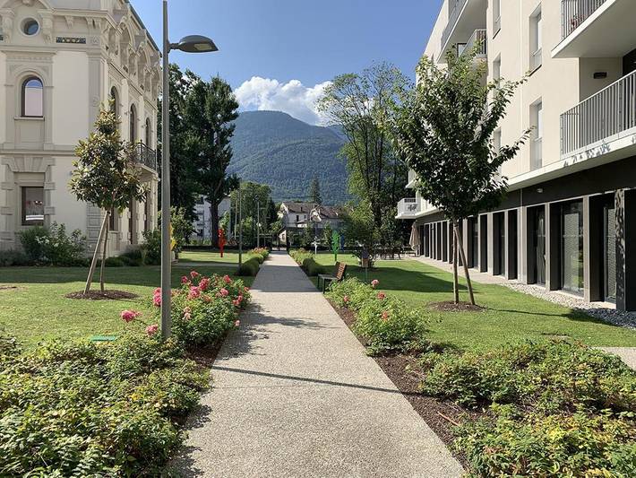 Location de vacances pour 2 personnes, avec sauna et vue ainsi que piscine et jardin à Albertville - 2