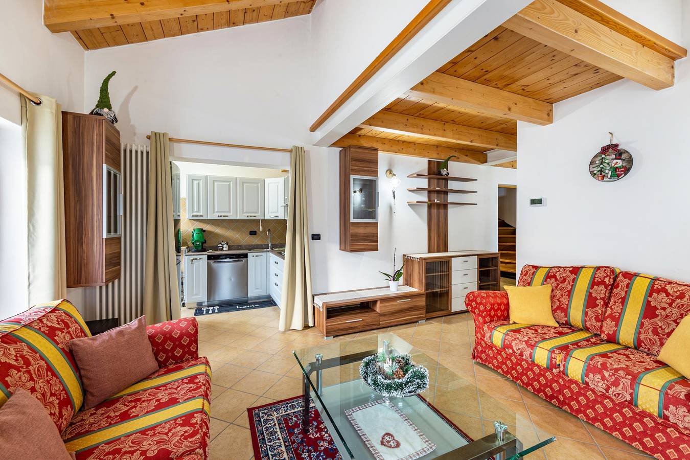 Entire apartment, Apartment 'Casa Felice Venas' with Mountain View, Balcony and Wi-Fi in Valle di Cadore, Eastern Dolomites