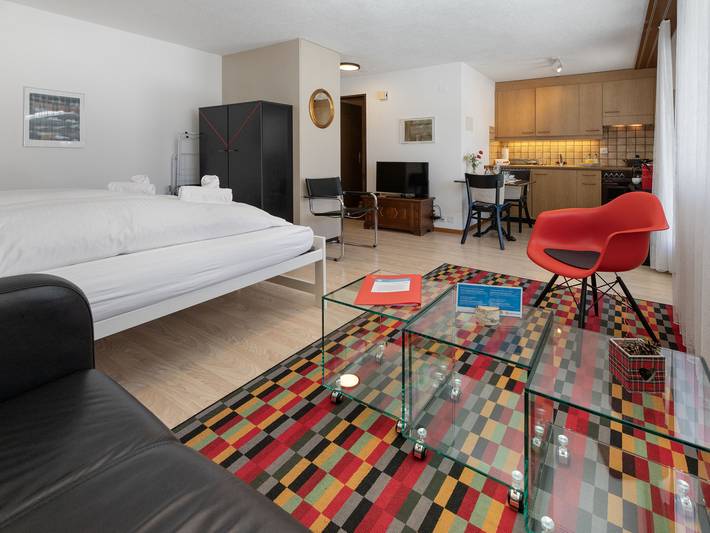 Ferienwohnung für 2 Personen, mit Terrasse und Garten im Berner Oberland