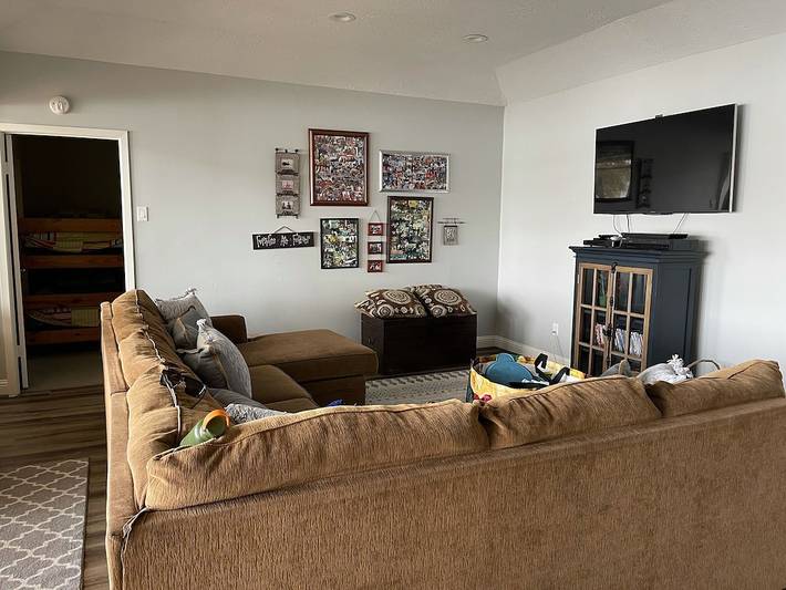 Vacation rental for 14 people, with yard in Lake Conroe