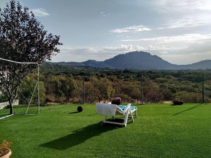 Casa de vacaciones para 8 personas, con vistas además de piscina y jardín, Familias con niños - 1