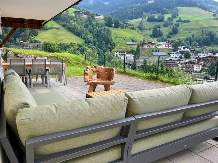 Ferienhaus für 6 Personen, mit Balkon/Terrasse und Terrasse sowie Garten in Saalbach-Hinterglemm-Leogang - 2