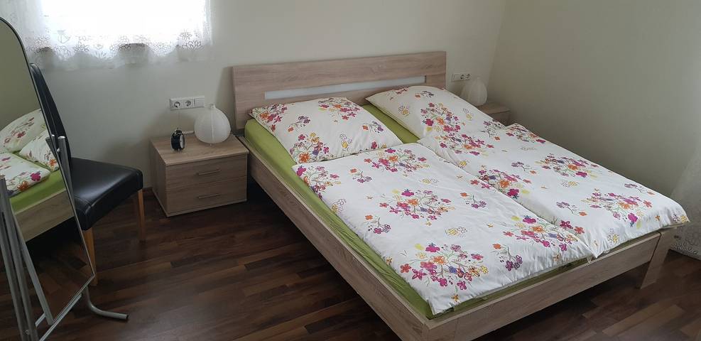 Ganze Wohnung, Ferienwohnung 2" mit privater Terrasse und Wlan in Sulzbach an der Murr, Rems-Murr-Kreis
