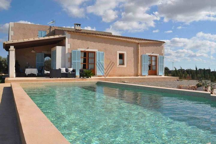 Finca für 4 Personen, mit Balkon und Garten sowie Pool - 1