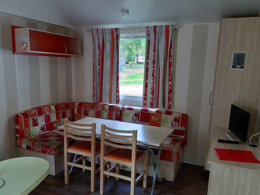 Camping Le Rural - Mobilhome 4 personnes - Mobil-home Eco- 2 chambres + terrasse in Tibiran-Jaunac, Hautes-Pyrénées